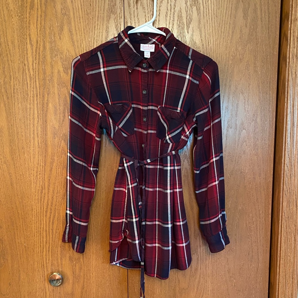 Isabel Maternity blouse. Plaid. S. Removable waist tie.